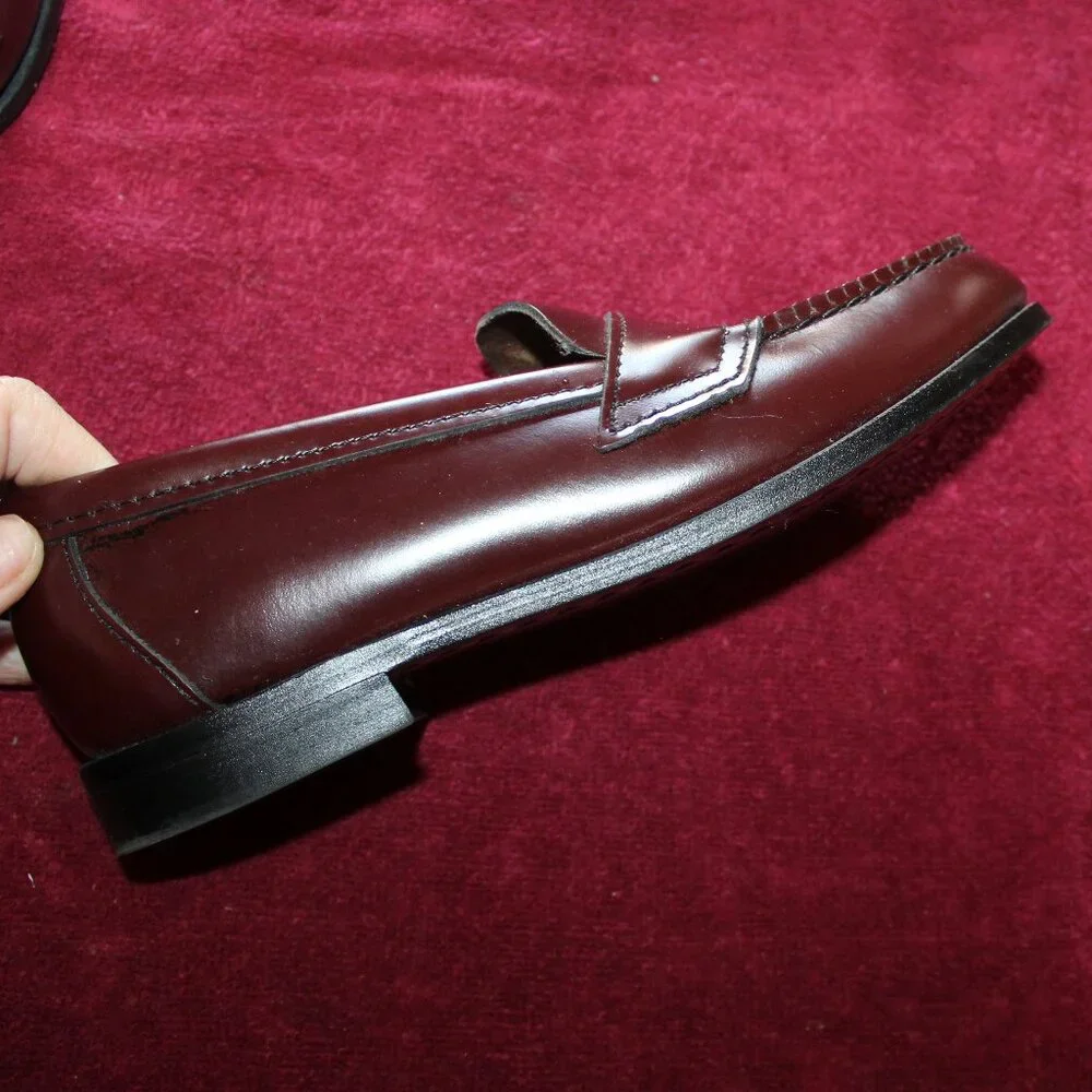 Vintage Moss CreeK Trader Penny Loafers